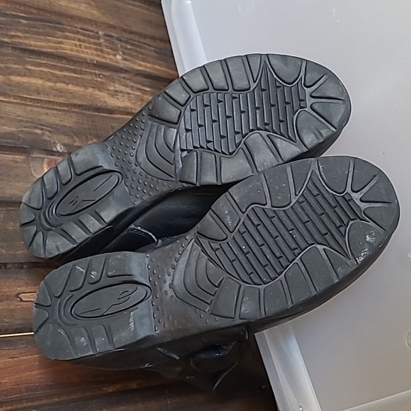 Alpinestars Gore-Tex Motorcycle Boots, Euro 41 / US 7.5 Men's, Black or Women 9 - Picture 6 of 7